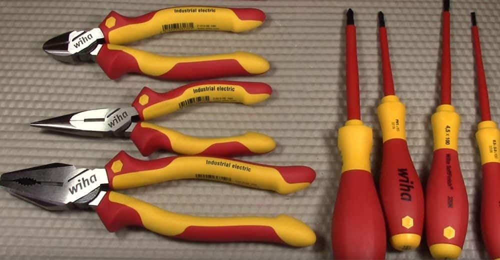 Electric Insulated screwdrivers and pliers